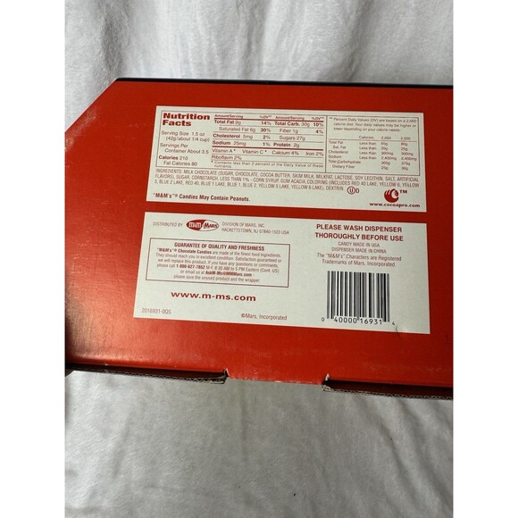 M&M Rock Café Roll Candy Dispenser Jukebox Red & Green Characters 1980s - Picture 4 of 10